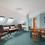 Nikolas Hotel