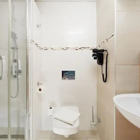 Nikolas Hotel