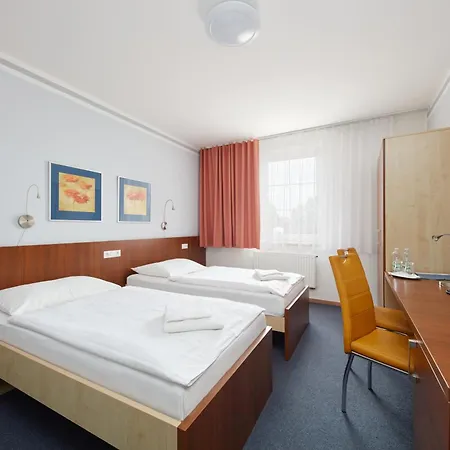 Hotel Nikolas 3*