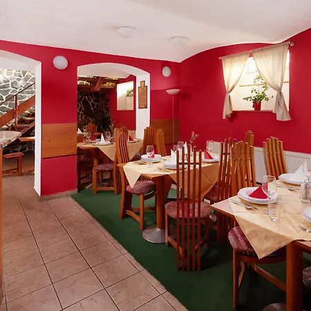 Hotel Nikolas