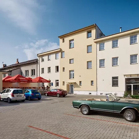 Nikolas Hotel